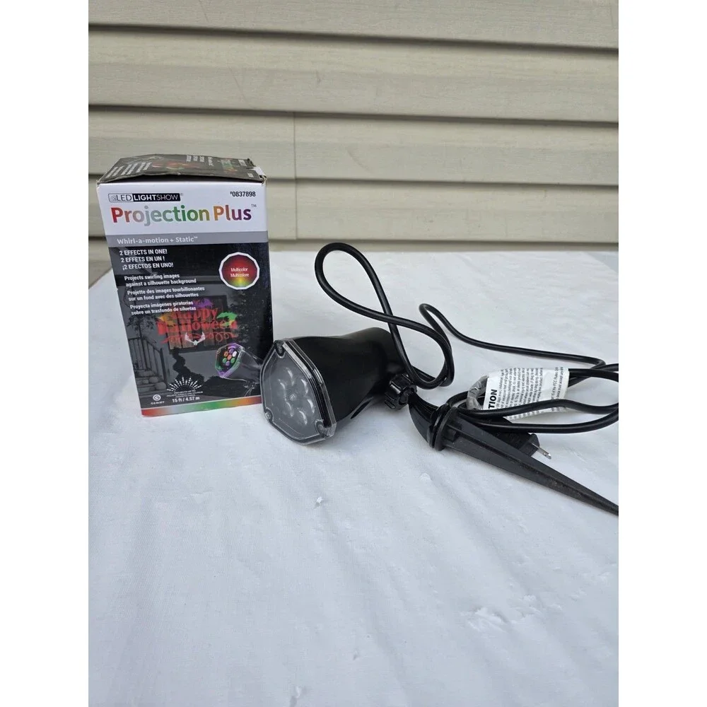 Halloween SpotLight Kaleidoscope LED Projection Swirling Lighting Effect —-995